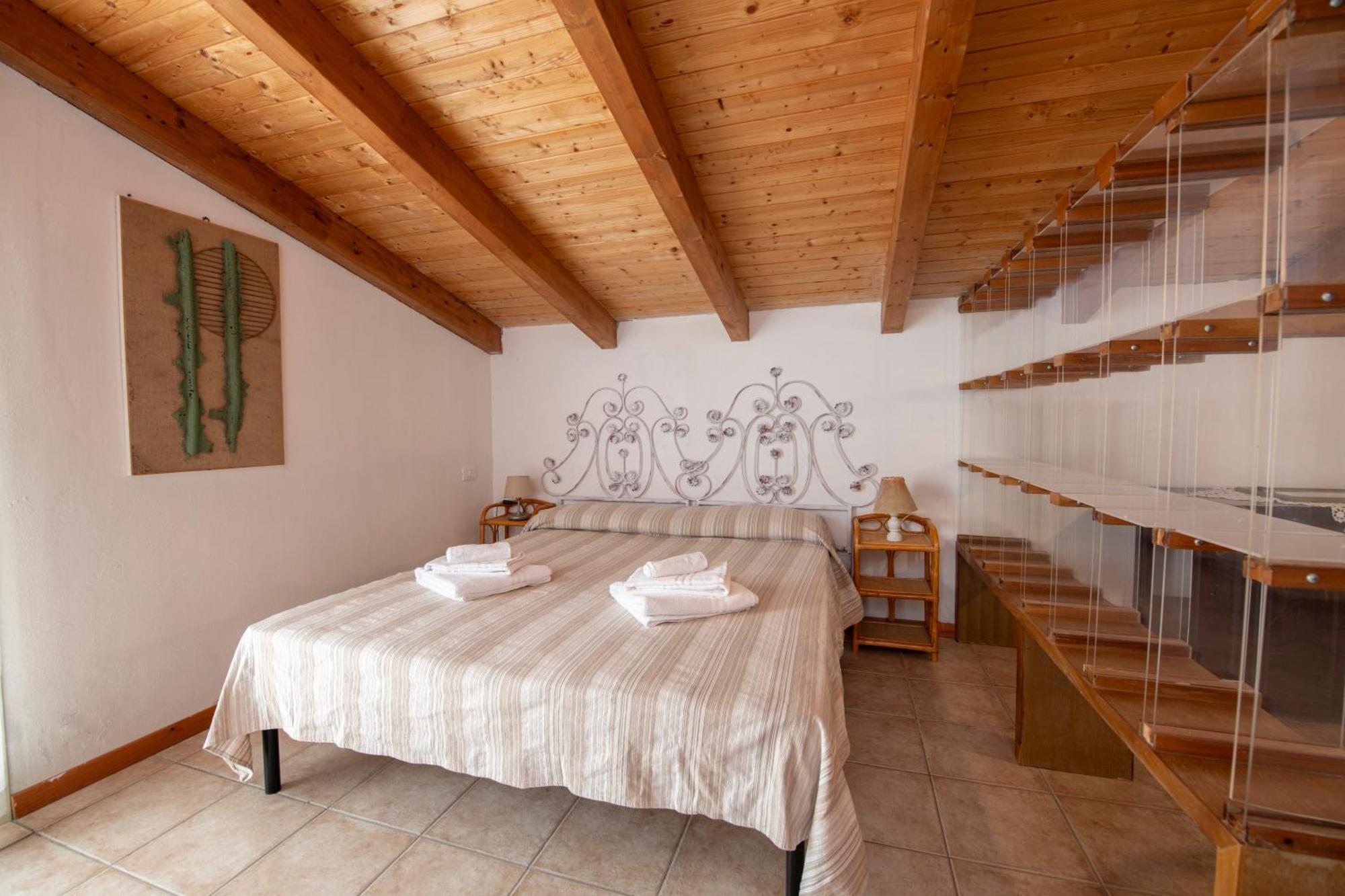 211 - Appartamento Acacia, Terrazza Giardino E Piscina Carro Zewnętrze zdjęcie