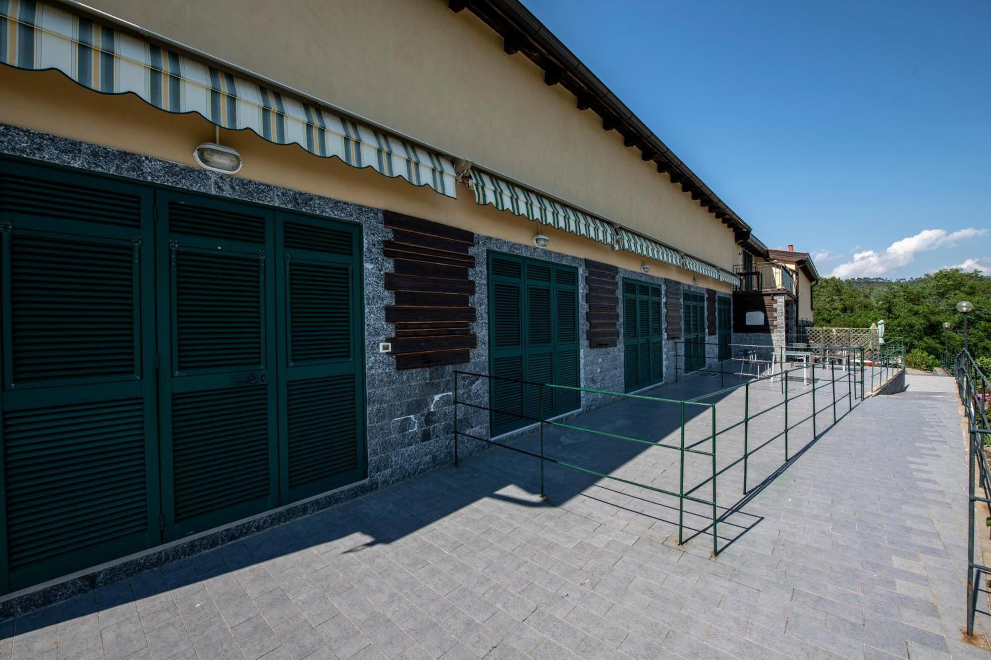 211 - Appartamento Acacia, Terrazza Giardino E Piscina Carro Zewnętrze zdjęcie